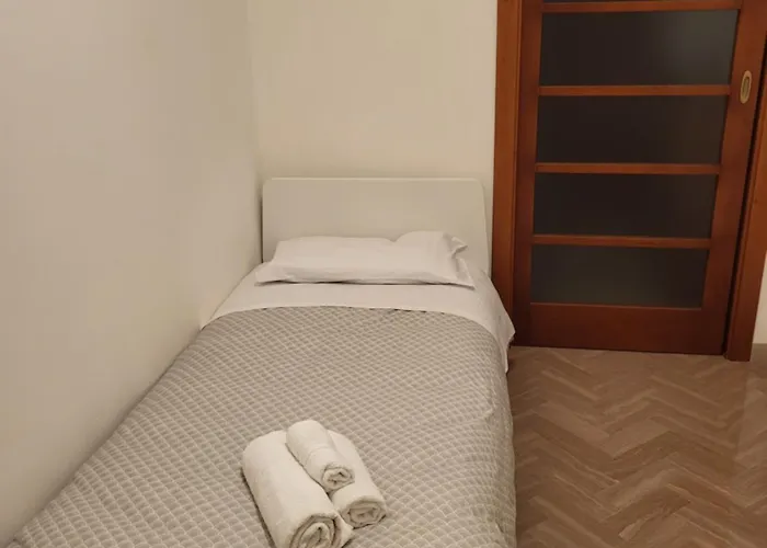 Marsaline Apartment- Zona 아파트
